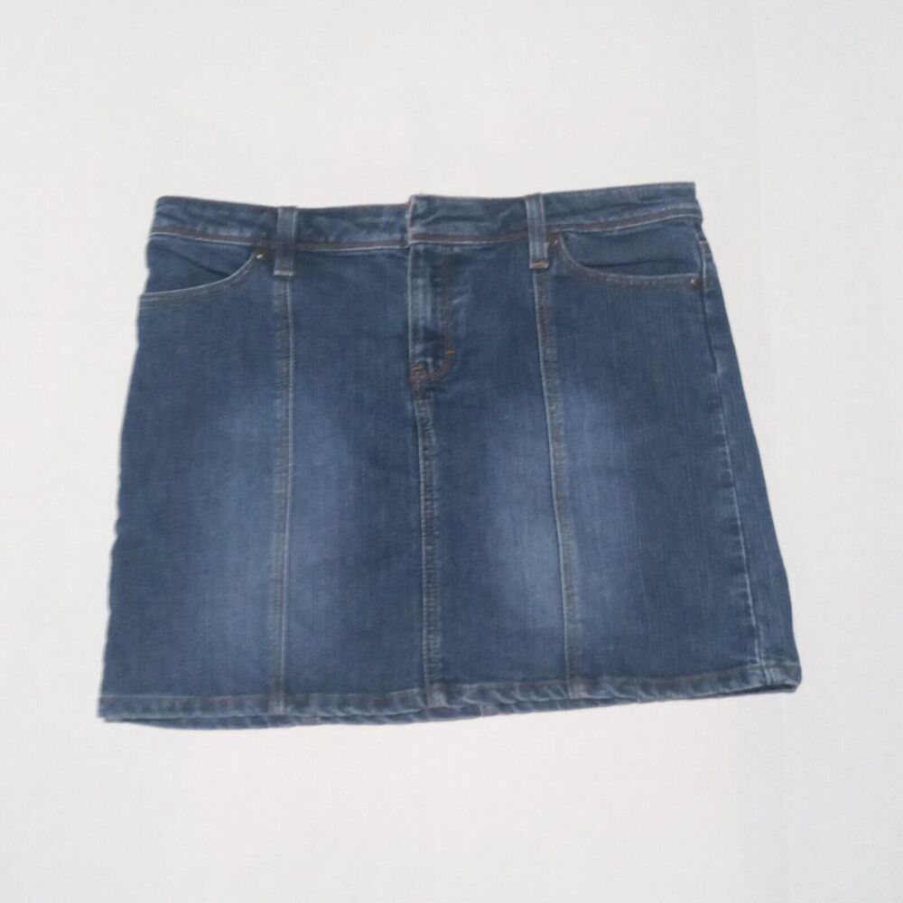 Vintage Y2K J.Crew Denim Mini Skirt-Size 6-Bareback-Medium Wash-Clean Girl